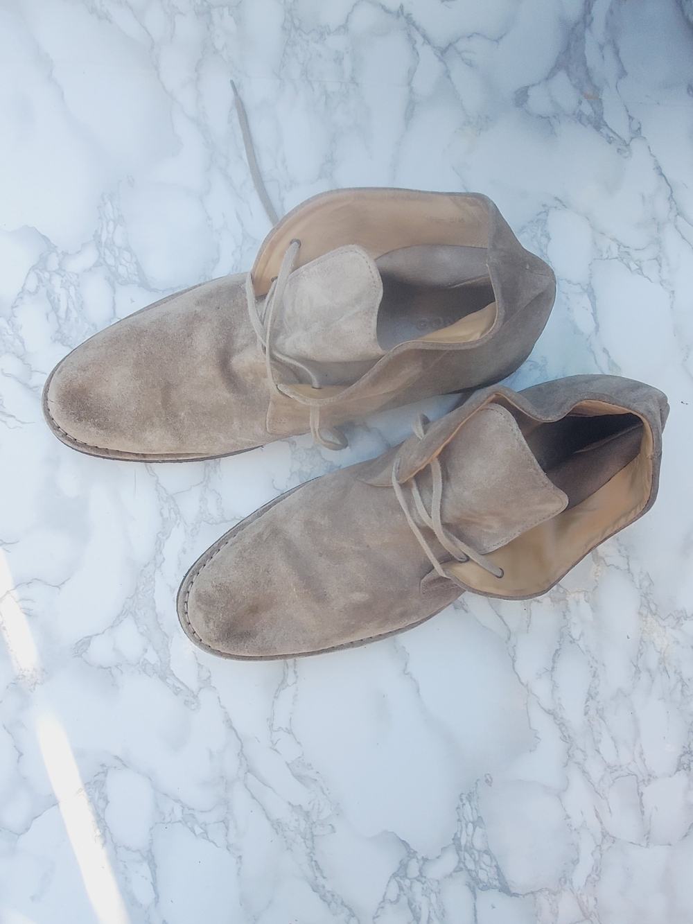 Vince Men’s Suede Chukka Boots Size 12 - Pre-Distressed Cool 🪵